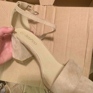 Never worn nude strap block suede sandal heels